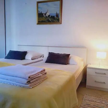 Emily Apartment Sudurad Ngoại thất bức ảnh