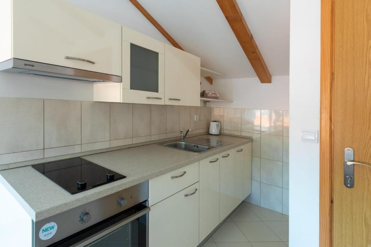 Emily Apartment Sudurad Ngoại thất bức ảnh